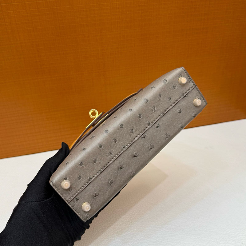 ミニケリー 定価 HERMES ケリーミニ2 外縫い トゥルティールグレー/サフラン オーストリッチ ゴールド金具 2627795 エルメス 新作バッグ - 画像 (10)