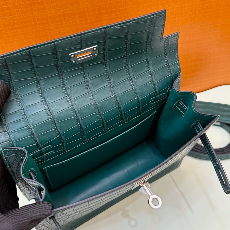 エルメス リュック 公式 HERMES ケリーダンス2 ヴェールシプレ クロコダイル シルバー金具 2627806 エルメス 新作バッグ - 画像 (9)