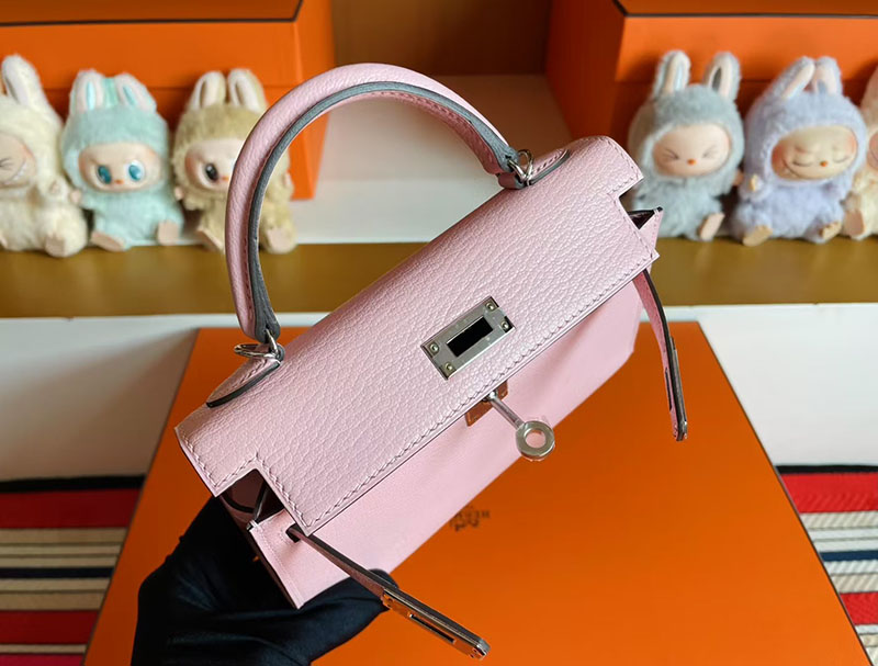 手提げバッグ 小さめ ブランド HERMES ケリーミニ2 外縫い ローズサクラ シェブルミゾル シルバー金具 2627810 エルメス 新作バッグ - 画像 (7)