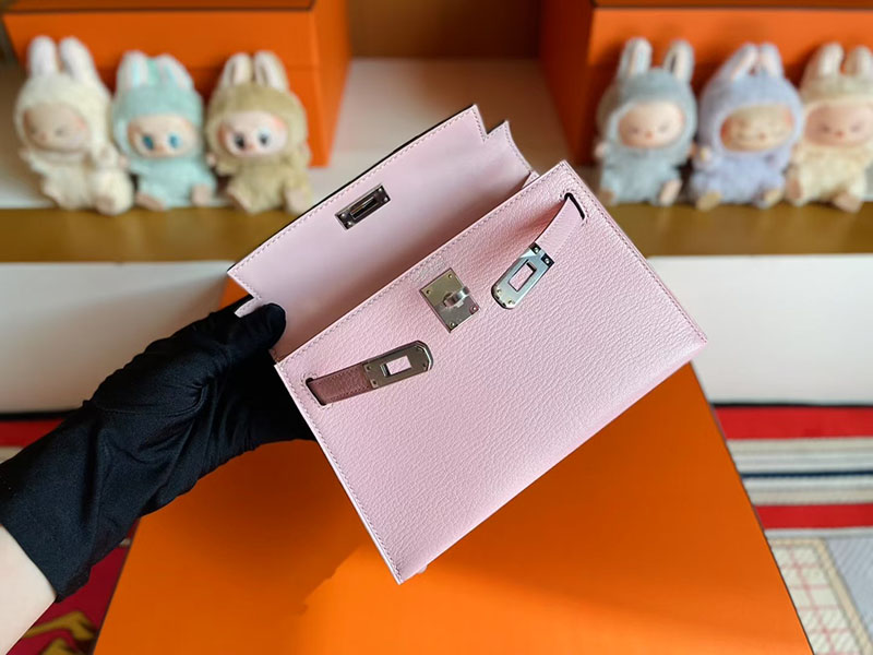 手提げバッグ 小さめ ブランド HERMES ケリーミニ2 外縫い ローズサクラ シェブルミゾル シルバー金具 2627810 エルメス 新作バッグ - 画像 (3)