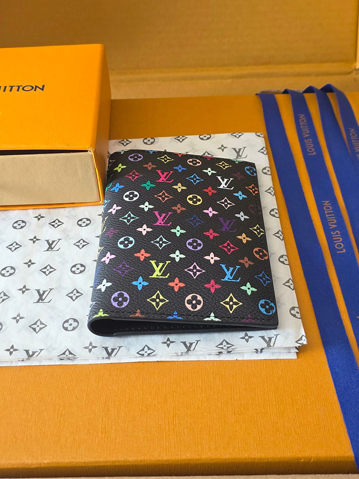 最高級ルイヴィトンスーパーコピー LV × TM パスポートカバー クーヴェルテュール・パスポール 2627887 ルイヴィトンコピー代引き - 画像 (7)