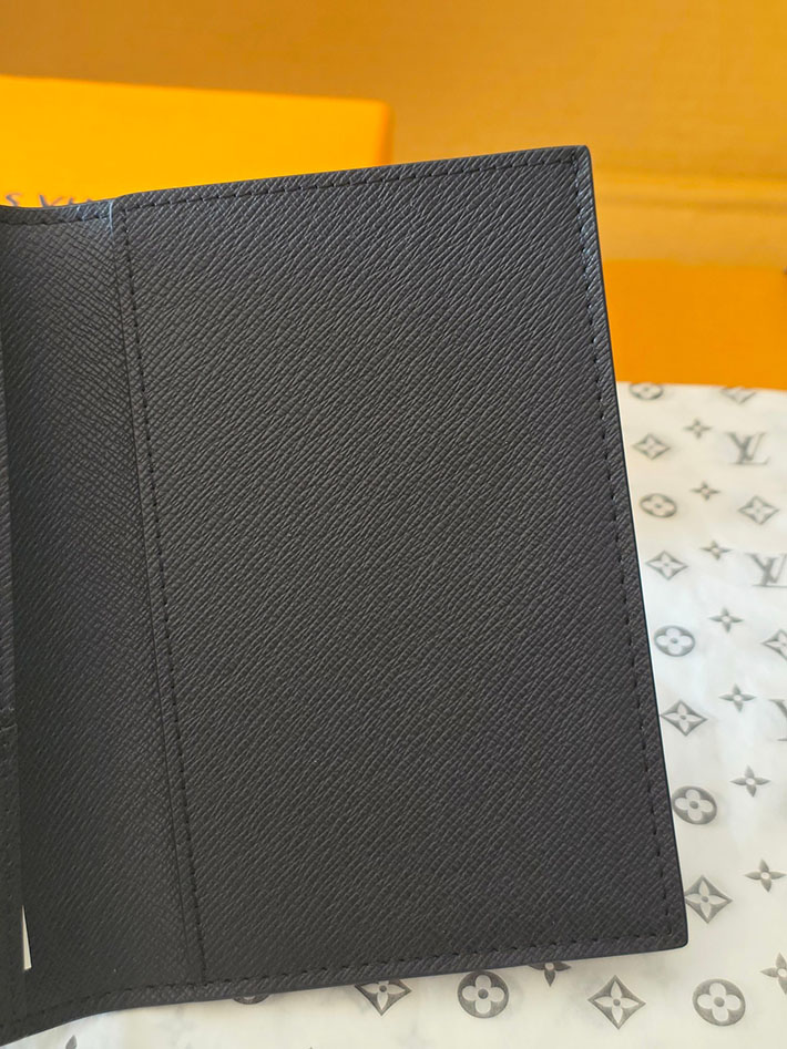 最高級ルイヴィトンスーパーコピー LV × TM パスポートカバー クーヴェルテュール・パスポール 2627887 ルイヴィトンコピー代引き - 画像 (5)