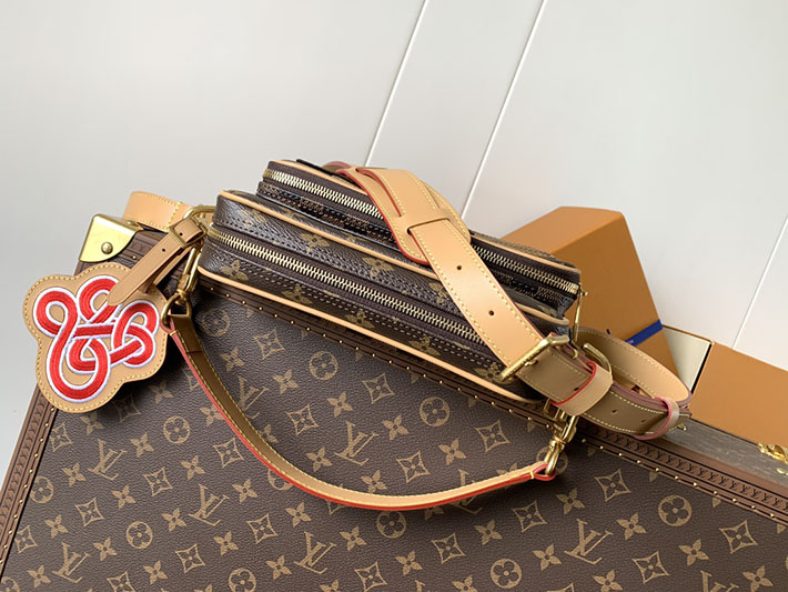 ルイヴィトン販売店舗 バッグ メンズ Louis Vuitton ナイル Nil ブラウン M26068 ヴィトン ショルダーバッグ メンズ - 画像 (4)