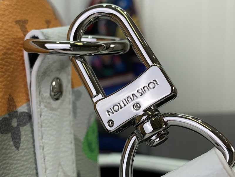 ルイヴィトン並行輸入品 LOUIS VUITTON キーポルバンドリエール25 マルチカラー モノグラム M46701 ルイヴィトン キーポル25 - 画像 (4)