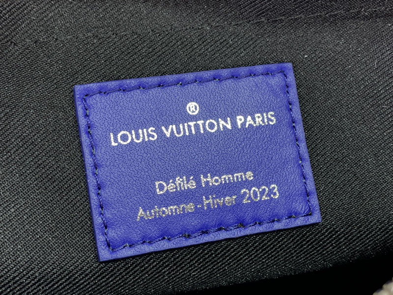 ルイヴィトン並行輸入品 LOUIS VUITTON キーポルバンドリエール25 マルチカラー モノグラム M46701 ルイヴィトン キーポル25 - 画像 (2)