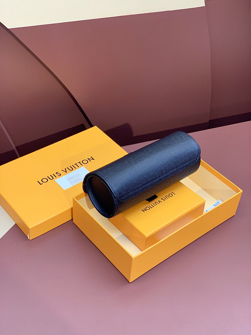 ルイヴィトン並行輸入品 LOUIS VUITTON エテュイ・3 モントル ブラック タイガレザー M32609 ウォッチケース 高級ブランド - 画像 (9)