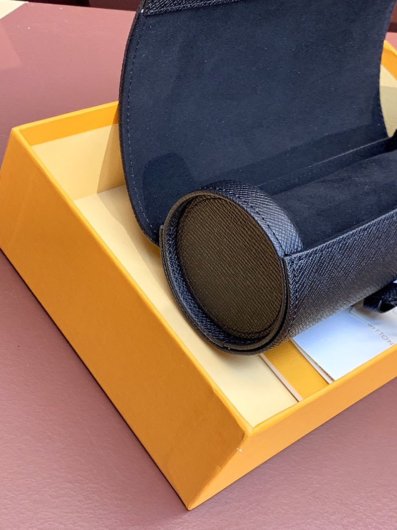 ルイヴィトン並行輸入品 LOUIS VUITTON エテュイ・3 モントル ブラック タイガレザー M32609 ウォッチケース 高級ブランド - 画像 (7)