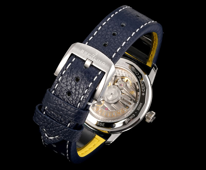 最高級ブライトリングスーパーコピー Breitling TOP TIME B31 トップタイム B31 AB3113A71C1X1 ブライトリング トップタイム B31 - 画像 (3)