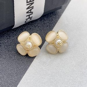 シャネル ピアス 安い