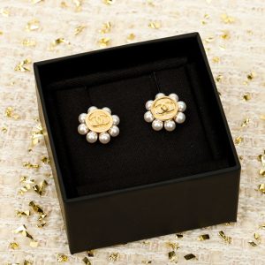 シャネル ピアス 人気