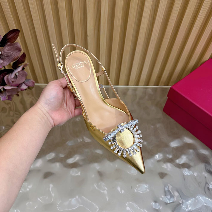 ヴァレンティノ 靴 シューズ レディース VALENTINO 65mm レザースクエアビジューパンプス 2628221 ヴァレンティノ 靴 レディース - 画像 (6)