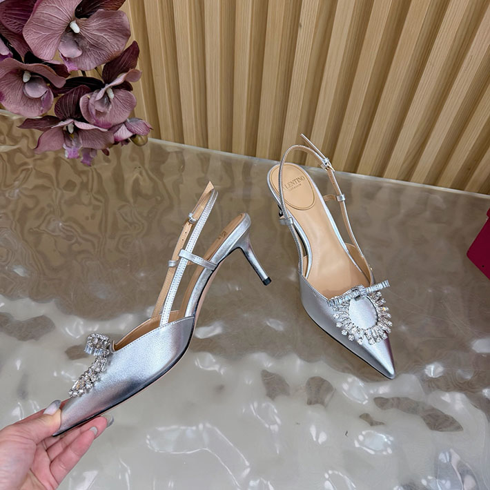 ヴァレンティノ 靴 シューズ レディース VALENTINO 65mm レザースクエアビジューパンプス 2628222 夏 パンプス ヒール - 画像 (4)