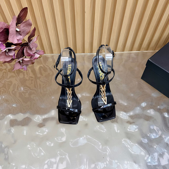 最高級ヴェルサーチェスーパーコピー VERSACE V2025 105mm チェーン サンダル カーフレザー 2628225 ヴェルサーチ サンダル レディース - 画像 (8)
