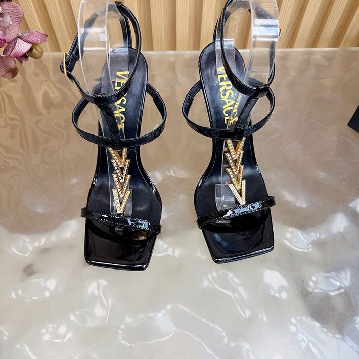 最高級ヴェルサーチェスーパーコピー VERSACE V2025 105mm チェーン サンダル カーフレザー 2628225 ヴェルサーチ サンダル レディース - 画像 (7)