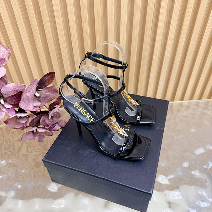 最高級ヴェルサーチェスーパーコピー VERSACE V2025 105mm チェーン サンダル カーフレザー 2628225 ヴェルサーチ サンダル レディース - 画像 (2)