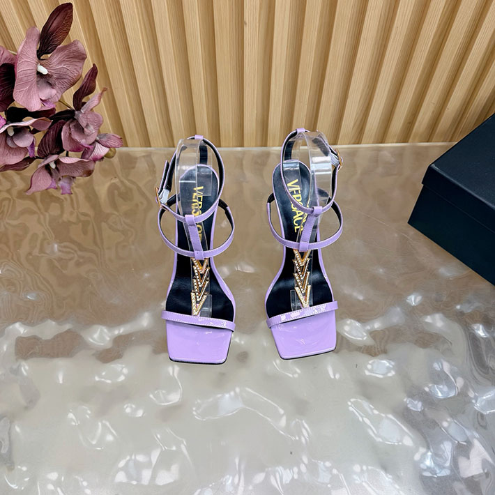 最高級ヴェルサーチェスーパーコピー VERSACE V2025 105mm チェーン サンダル カーフレザー 2628228 サンダル レディース 人気ブランド - 画像 (8)