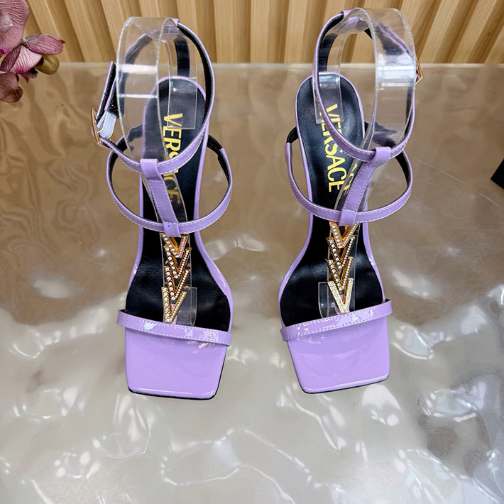 最高級ヴェルサーチェスーパーコピー VERSACE V2025 105mm チェーン サンダル カーフレザー 2628228 サンダル レディース 人気ブランド - 画像 (7)