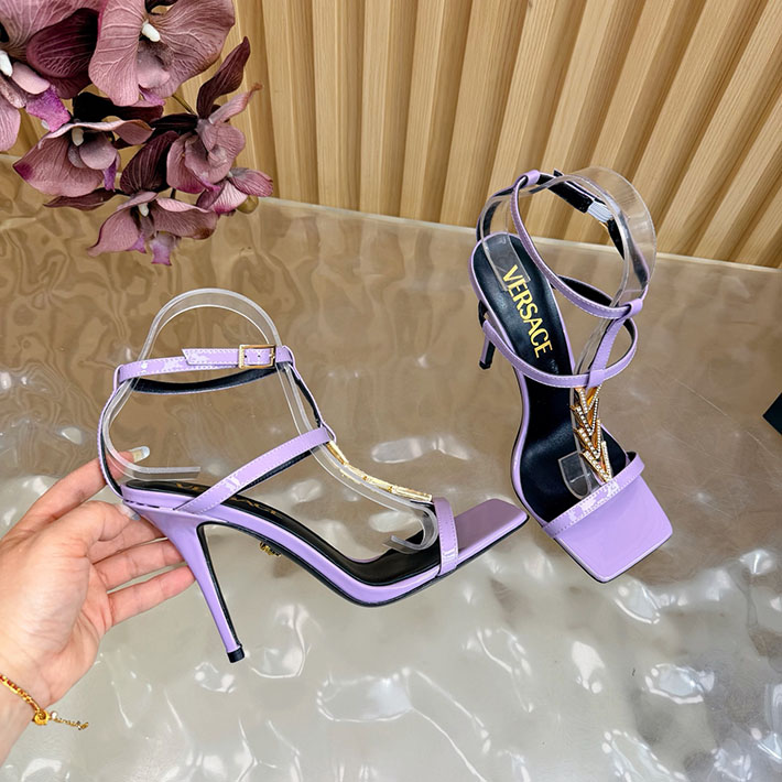 最高級ヴェルサーチェスーパーコピー VERSACE V2025 105mm チェーン サンダル カーフレザー 2628228 サンダル レディース 人気ブランド - 画像 (4)