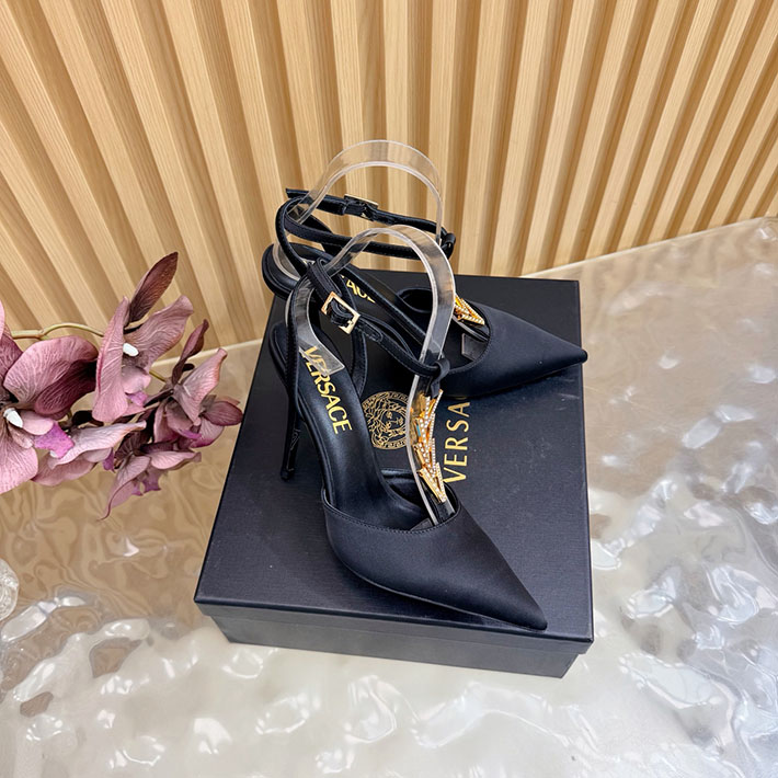 最高級ヴェルサーチェスーパーコピー VERSACE セーフティ ピン キトン ヒール パンプス 2628230 ヴェルサーチェ パンプス - 画像 (8)