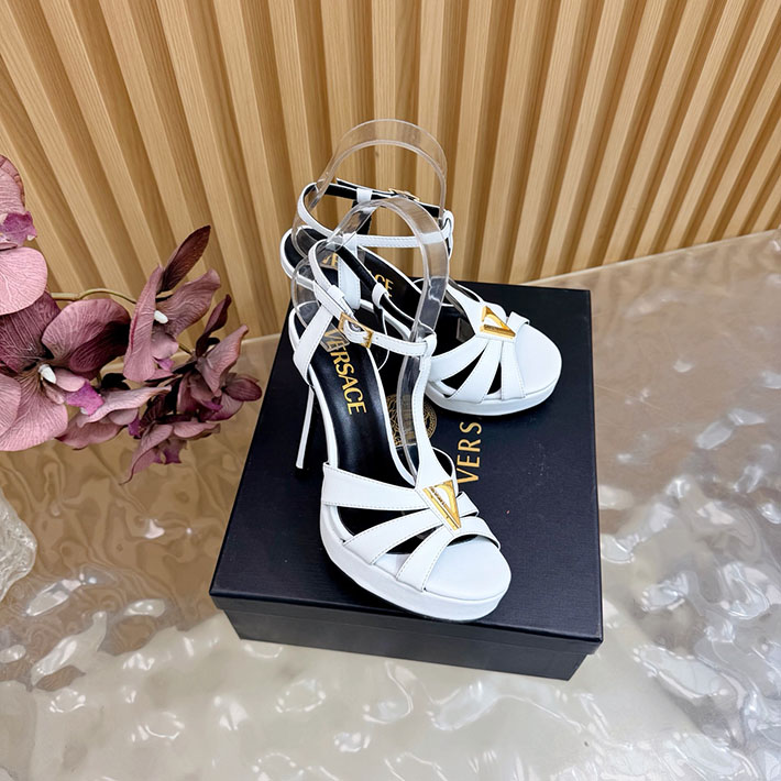 最高級ヴェルサーチェスーパーコピー VERSACE レターV レザーサンダル 120 mm 2628236 ヴェルサーチ 靴 レディース - 画像 (8)
