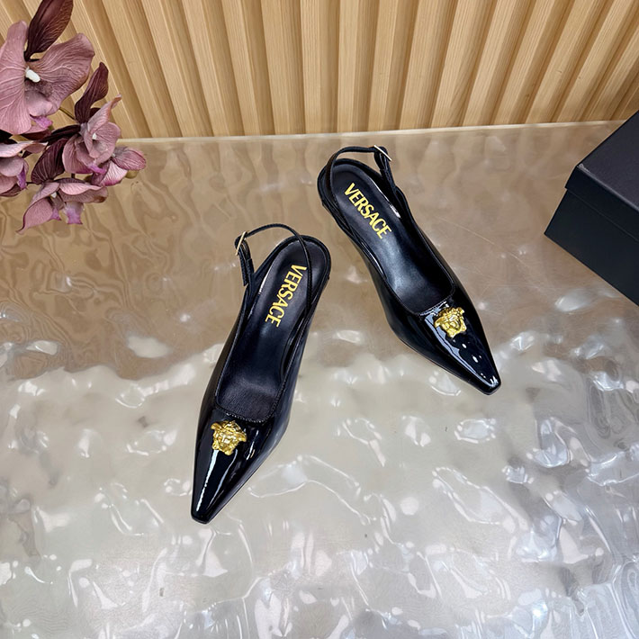 最高級ヴェルサーチェスーパーコピー VERSACE ラ メドゥーサ レザーパンプス 50 mm 2628240 パンプス ブランド 高級 - 画像 (5)