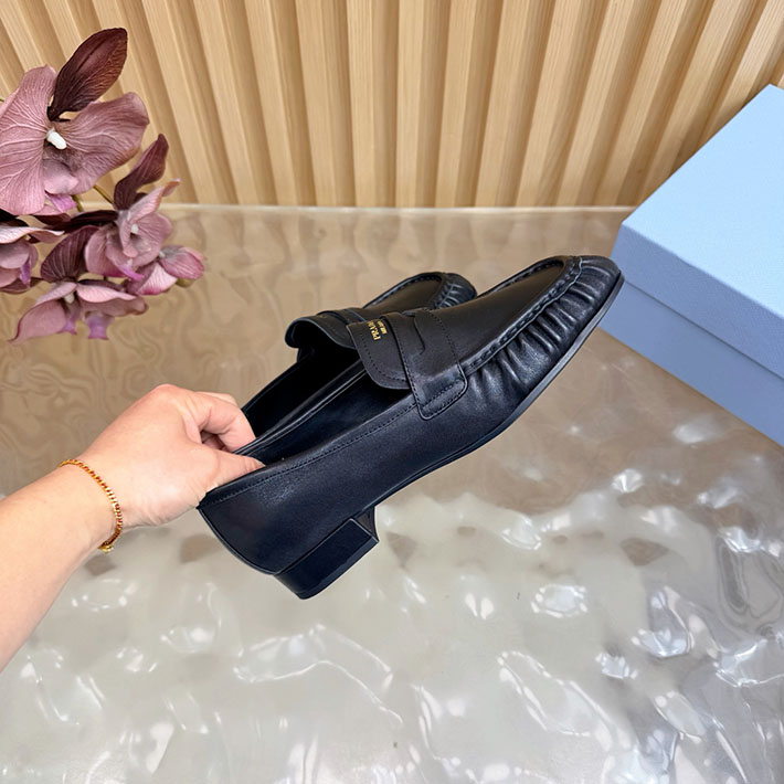 プラダ 靴 シューズ レディース 海外通販 PRADA レザー ローファー 本革 2628250 プラダ ローファー レディース - 画像 (5)