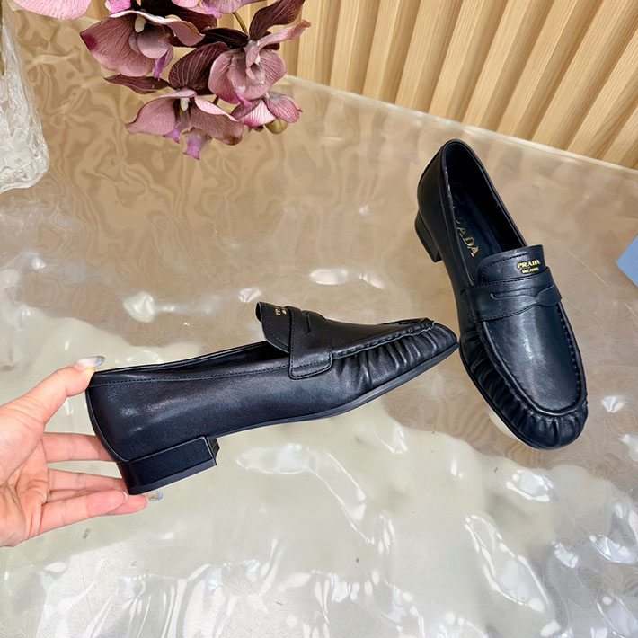 プラダ 靴 シューズ レディース 海外通販 PRADA レザー ローファー 本革 2628250 プラダ ローファー レディース - 画像 (3)