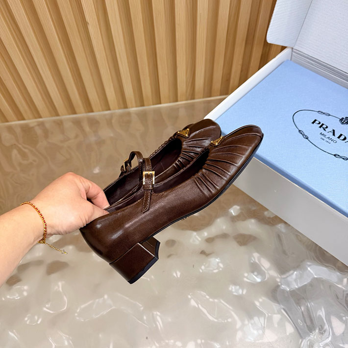 プラダ 靴 シューズ レディース 海外通販 PRADA ロゴ メリージェーン パンプス エレガント 2628275 プラダ パンプス フラット - 画像 (4)