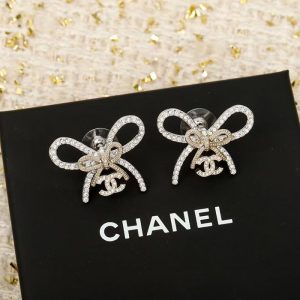 もらって 嬉しいピアス ブランド