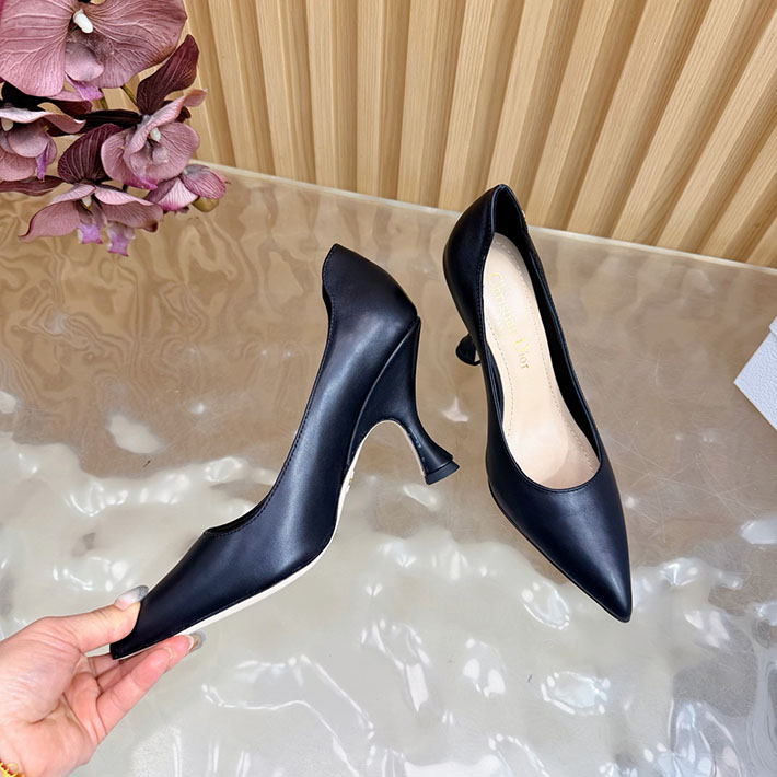最高級ディオールスーパーコピー Dior パンプス 靴 レザー パテントレザー レディース 2628302 夏パンプス おかしい - 画像 (2)