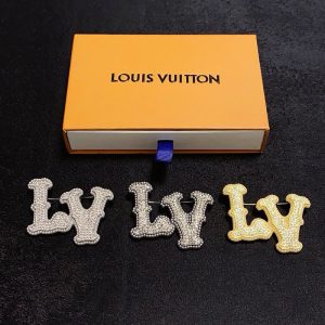 ルイヴィトン ブローチ レディース