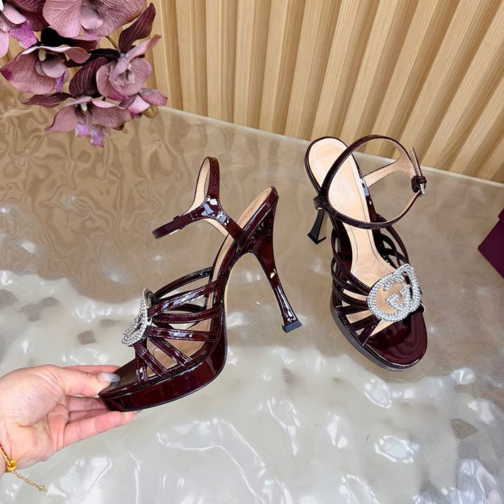 グッチ直営アウトレット店 GUCCI 105mm pump with crystal Interlocking G 2628310 ヒール サンダル 歩きやすい ブランド - 画像 (4)