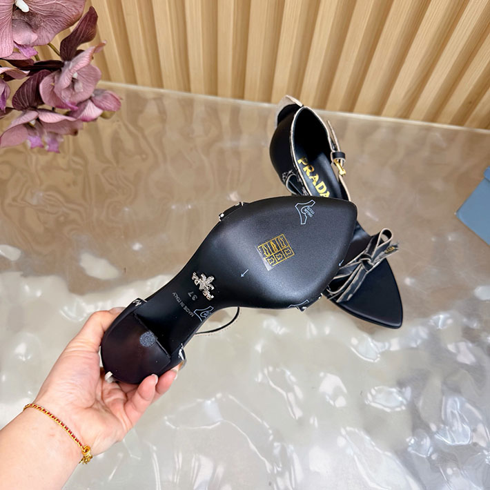 プラダ 靴 シューズ PRADA Exposed Seam Ankle Strap Sandal リボン レザーサンダル 2628320 プラダ サンダル アウトレット - 画像 (3)