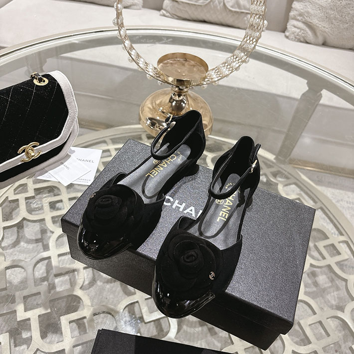 最高級シャネルスーパーコピー CHANEL 25mm カメリア ポインテッドトゥ サンダル ベルベット 2628356 シャネル サンダル 公式 - 画像 (7)
