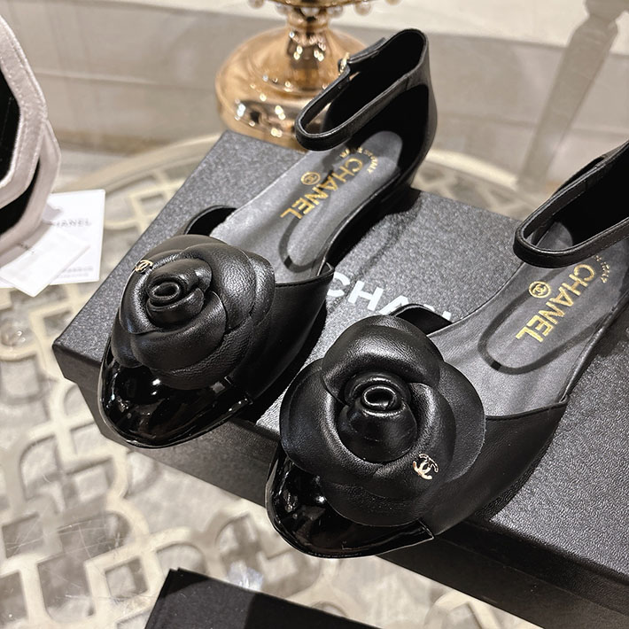 最高級シャネルスーパーコピー CHANEL 25mm カメリア ポインテッドトゥ サンダル ベルベット 2628360 シャネル サンダル 定価 - 画像 (7)