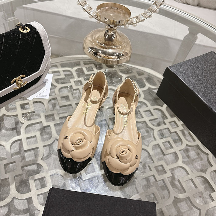 最高級シャネルスーパーコピー CHANEL 25mm カメリア ポインテッドトゥ サンダル ベルベット 2628361 シャネル サンダル 新作 - 画像 (4)