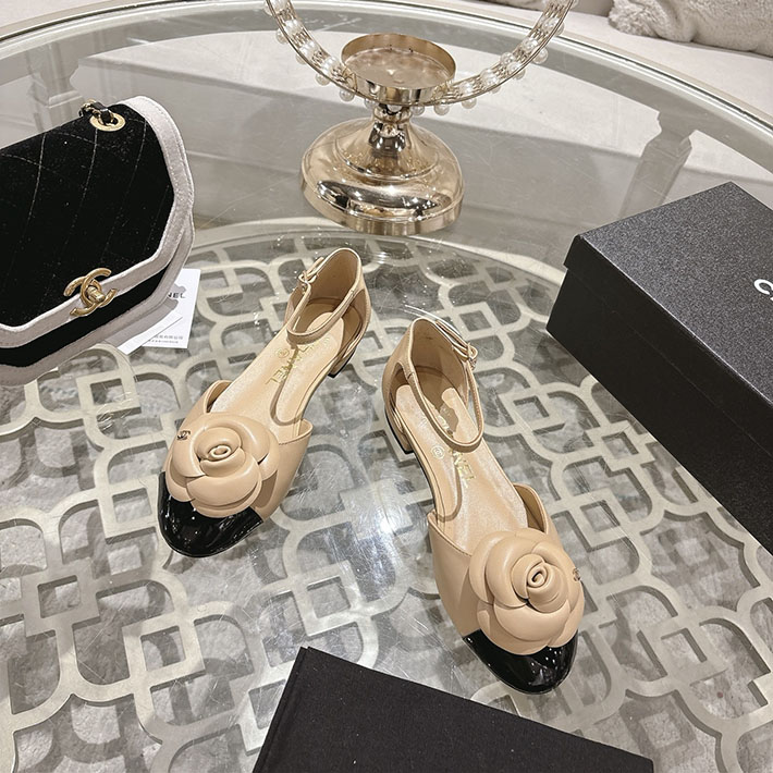 最高級シャネルスーパーコピー CHANEL 25mm カメリア ポインテッドトゥ サンダル ベルベット 2628361 シャネル サンダル 新作 - 画像 (3)