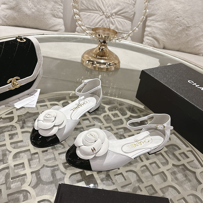 最高級シャネルスーパーコピー CHANEL 25mm カメリア ポインテッドトゥ サンダル ベルベット 2628364 サンダル レディース 歩きやすい ブランド - 画像 (2)