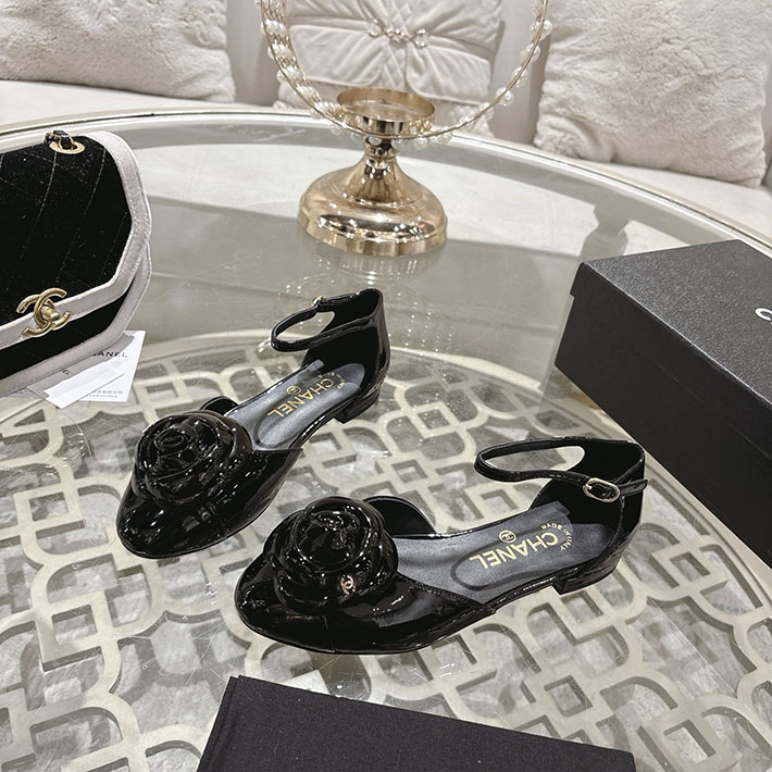 最高級シャネルスーパーコピー CHANEL 25mm カメリア ポインテッドトゥ サンダル ベルベット 2628365 サンダル ブランド 高級 レディース - 画像 (2)