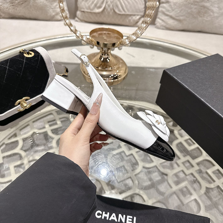 最高級シャネルスーパーコピー CHANEL 45mm カメリア ポインテッドトゥ サンダル ベルベット 2628369 サンダル レディース おしゃれ ブランド - 画像 (8)