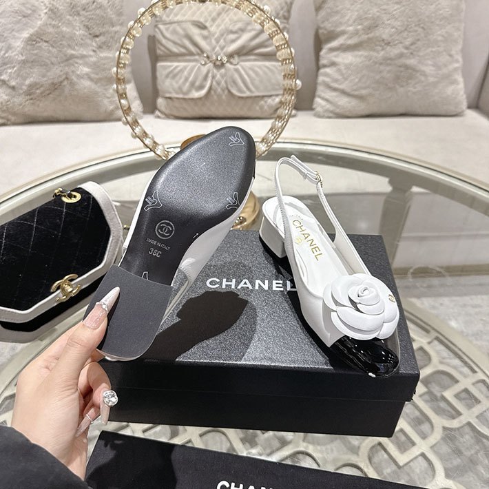最高級シャネルスーパーコピー CHANEL 45mm カメリア ポインテッドトゥ サンダル ベルベット 2628369 サンダル レディース おしゃれ ブランド - 画像 (4)