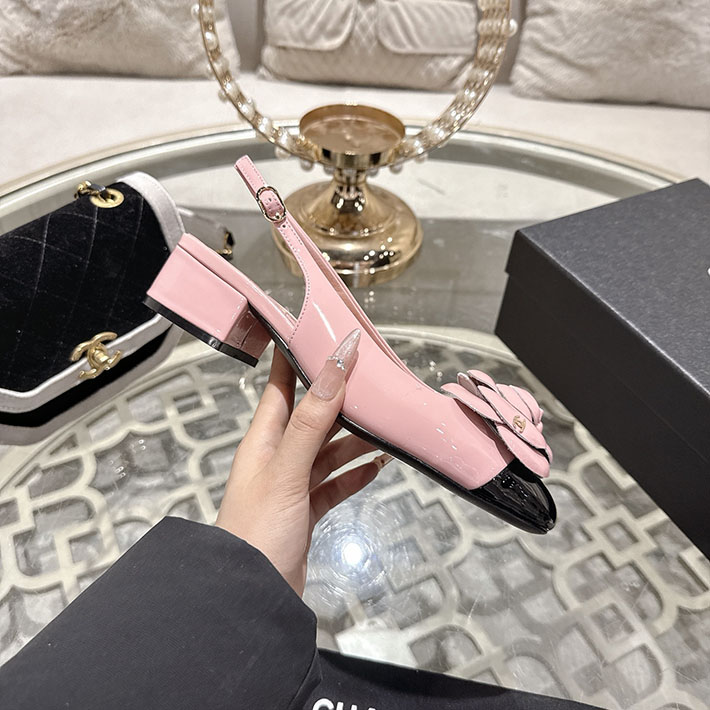 最高級シャネルスーパーコピー CHANEL 45mm カメリア ポインテッドトゥ サンダル ベルベット 2628373 シャネル 靴 サンダル - 画像 (8)
