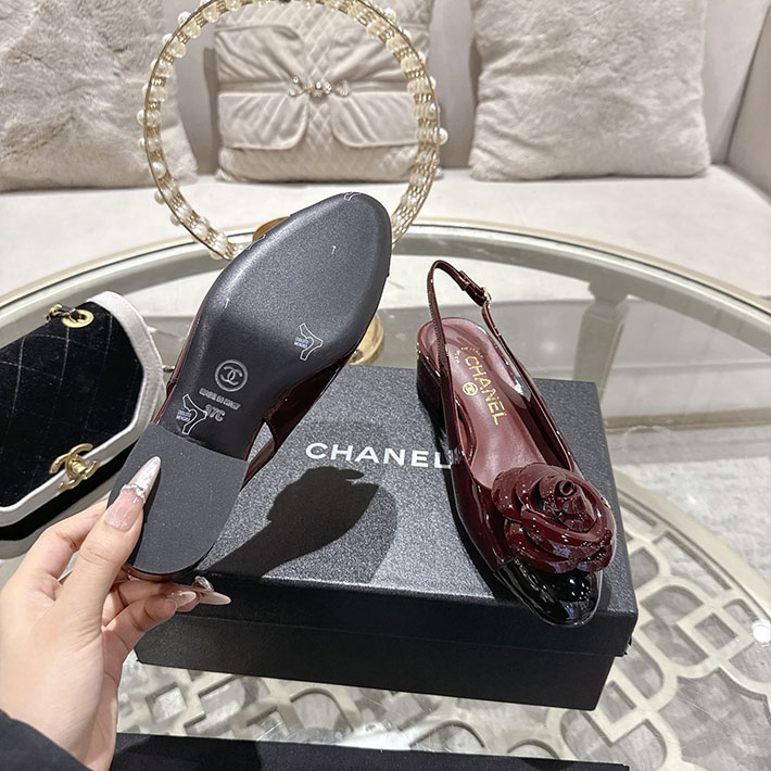 最高級シャネルスーパーコピー CHANEL 45mm カメリア ポインテッドトゥ サンダル ベルベット 2628374 シャネル 靴 レディース - 画像 (4)