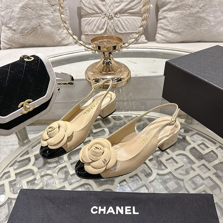 最高級シャネルスーパーコピー CHANEL 45mm カメリア ポインテッドトゥ サンダル ベルベット 2628375 シャネル 靴 アウトレット - 画像 (9)