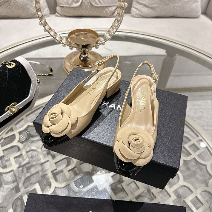 最高級シャネルスーパーコピー CHANEL 45mm カメリア ポインテッドトゥ サンダル ベルベット 2628375 シャネル 靴 アウトレット - 画像 (7)