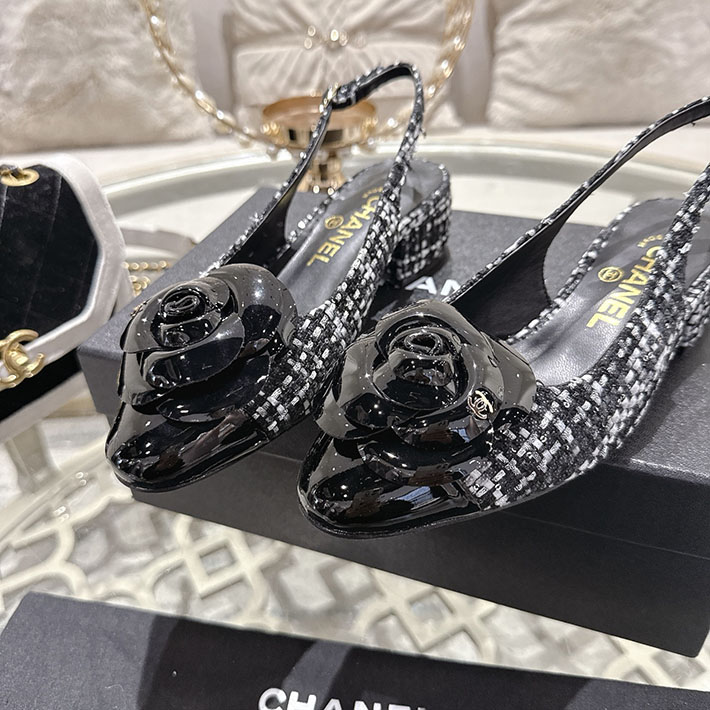 最高級シャネルスーパーコピー CHANEL 45mm カメリア ポインテッドトゥ サンダル ベルベット 2628376 シャネル 靴 セール - 画像 (6)