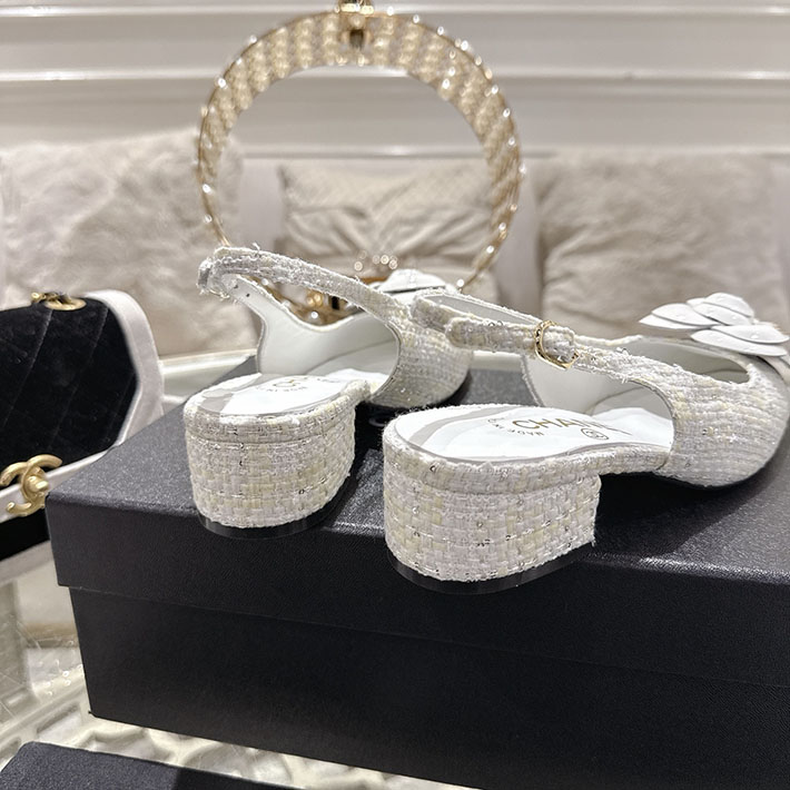 最高級シャネルスーパーコピー CHANEL 45mm カメリア ポインテッドトゥ サンダル ベルベット 2628377 シャネルの靴値段 - 画像 (5)