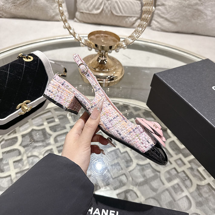 最高級シャネルスーパーコピー CHANEL 45mm カメリア ポインテッドトゥ サンダル ベルベット 2628379 シャネル新作シューズ - 画像 (8)