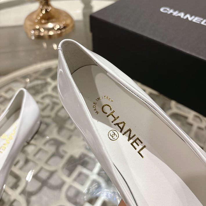 最高級シャネルスーパーコピー CHANEL 45mm 大人気バレリーナ フラットシューズ ホワイト 2628396 シャネル パンプス 値段 - 画像 (6)