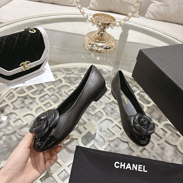 最高級シャネルスーパーコピー CHANEL 45mm 大人気バレリーナ フラットシューズ ブラック 2628398 シャネル パンプス バイカラー - 画像 (9)